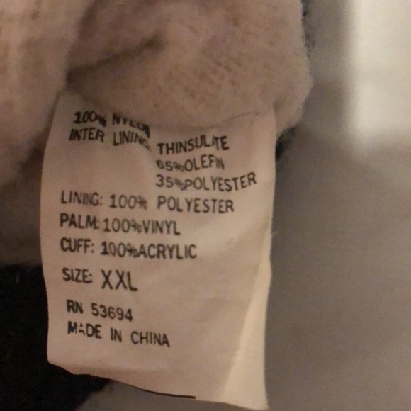 Insulated gloves - Picture 4 of 7